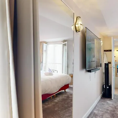 Casa Volpe Paris