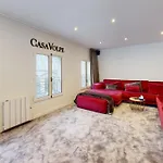 Casa Volpe * Paryż